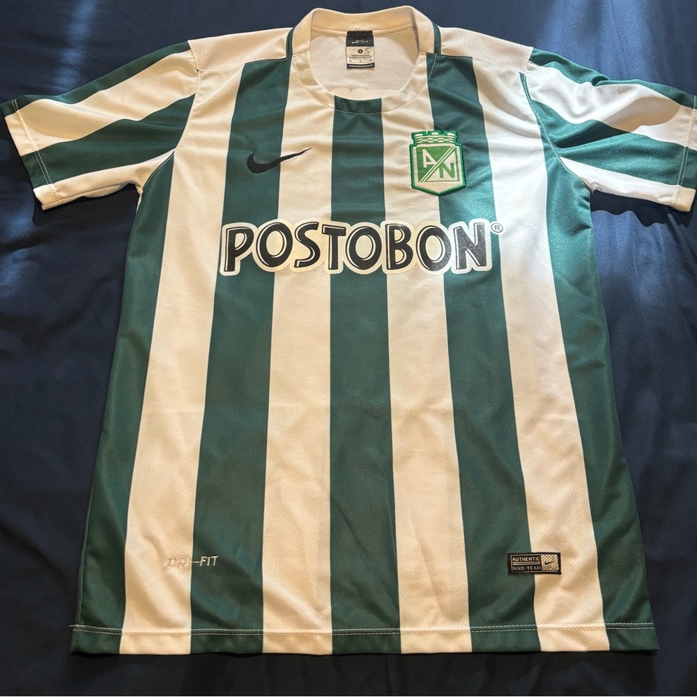 Atletico Nacional Medellin Colombia Soccer Jersey Size Small